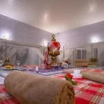 Bieno Club Svs 酒店 阿拉尼亚